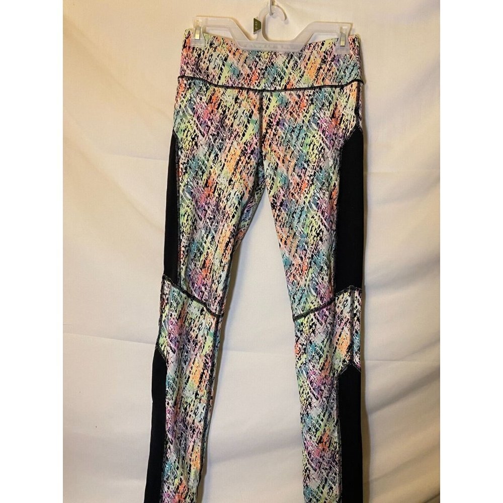 Victorias Secret Women’s Size Small Leggings workout Colorful ankle Length VSX